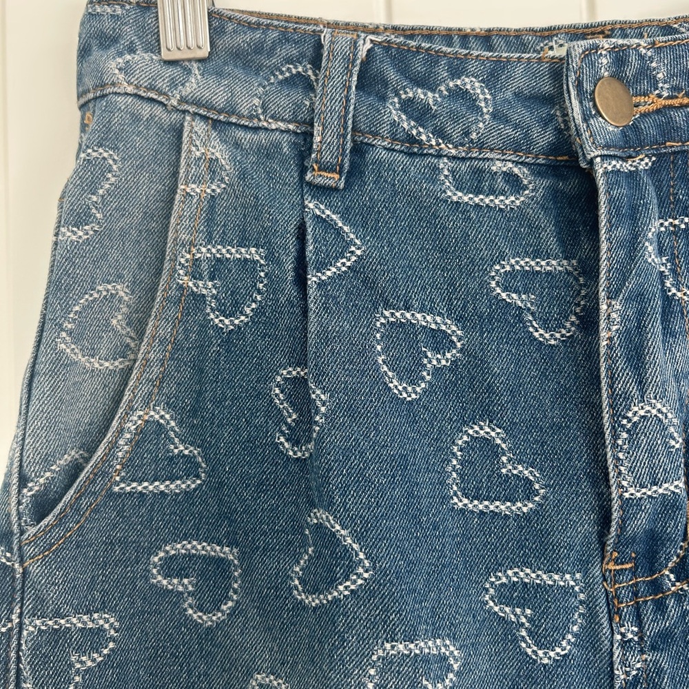 EASEL Embroidered Heart Wide-Leg Jeans